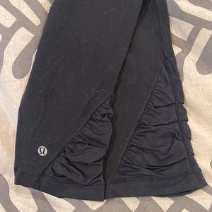 Lululemon leggings size 8